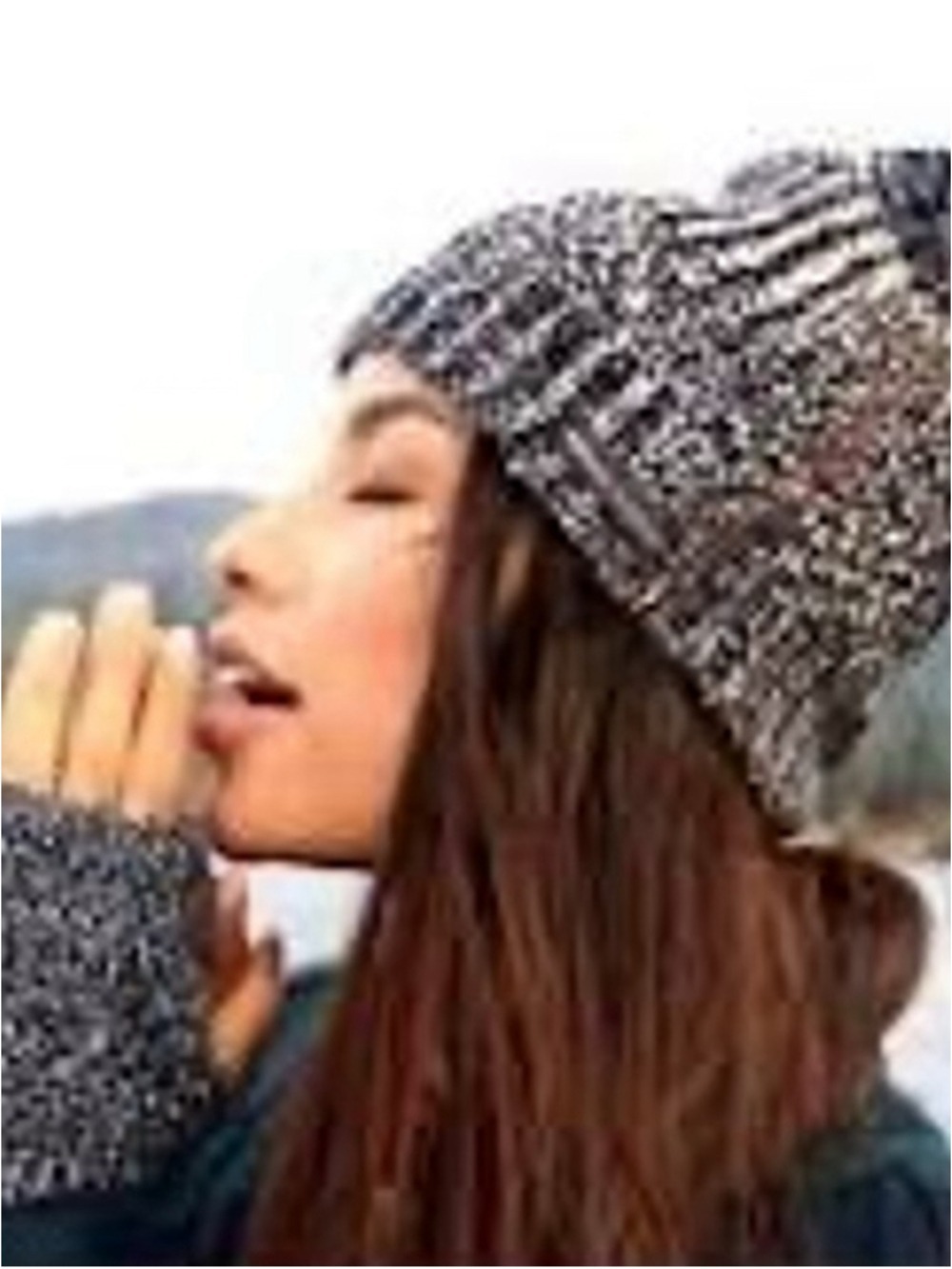 Rebecca Minkoff One Size Black White Knit Beanie & Fingerless Gloves Set